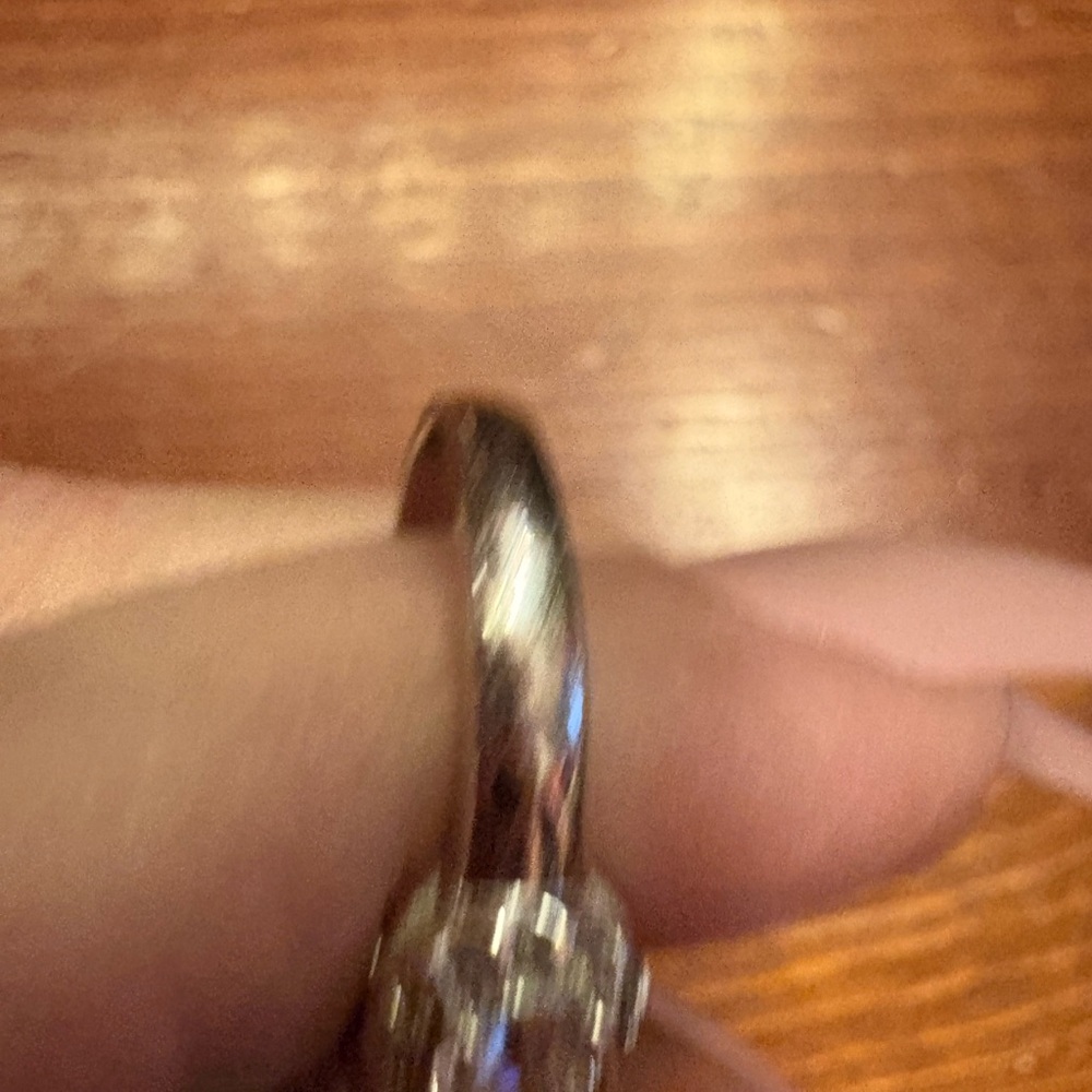 Dominique Sterling Silver Ring. Size 6 - Picture 4 of 4
